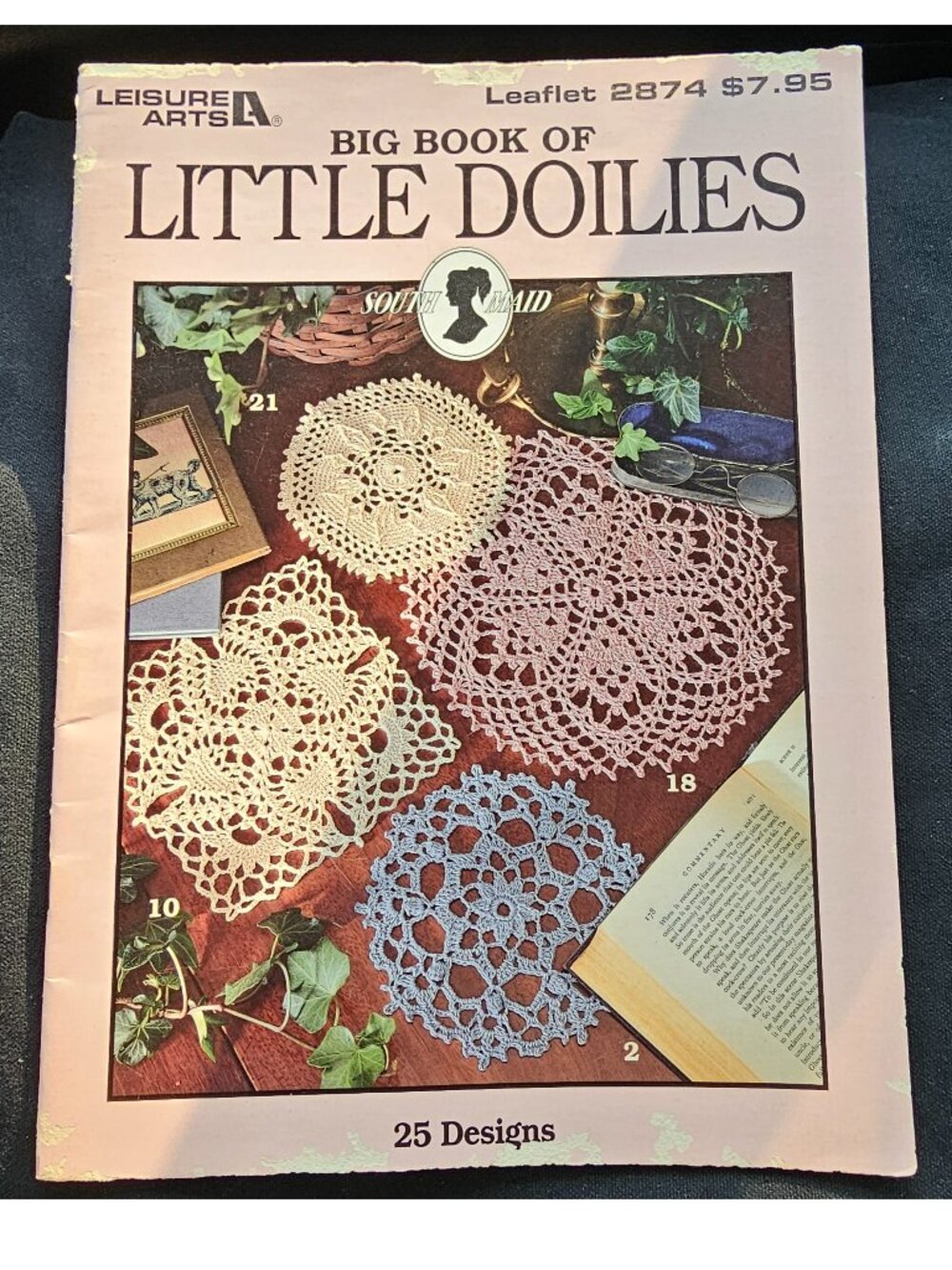 Leisure Arts Big Book of Little Doilies 25 Designs Leaflet 2874 South Maid